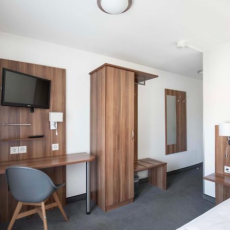 Hotel Resslirytti Basel Luaran gambar