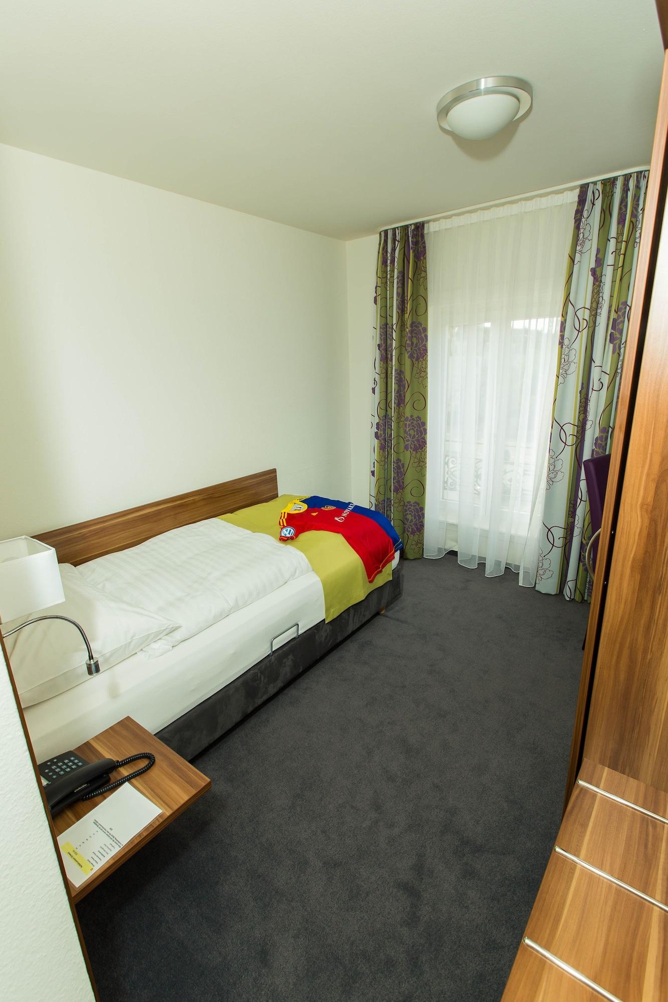 Hotel Resslirytti Basel Luaran gambar